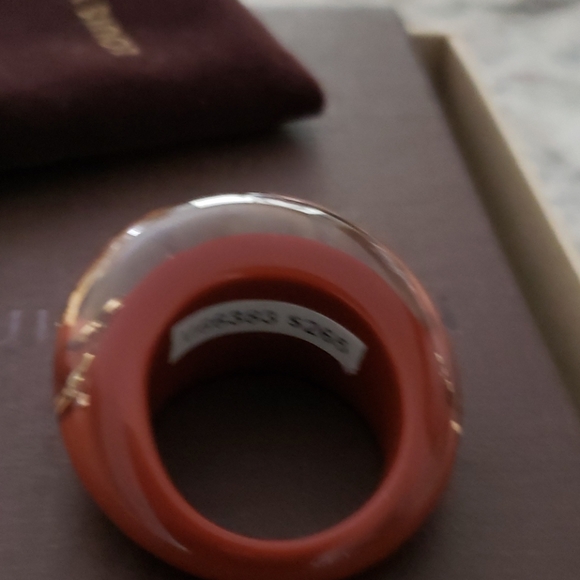 Louis Vuitton rust gold resin logo ring sz 7 (price is firm) - Picture 4 of 6